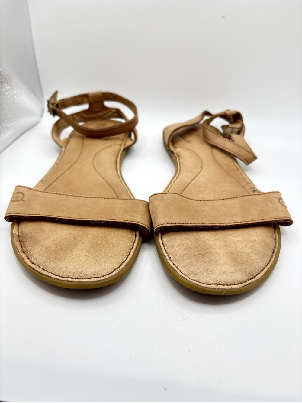 Born Brown Leather Flat Sandals Womens - Picture 7 of 8